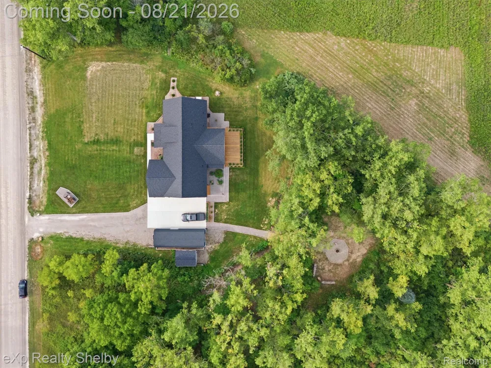 70336 Welding Road Richmond Township, MI 48062