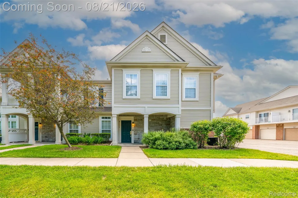 9201 Addington Drive Commerce Charter Township, MI 48390