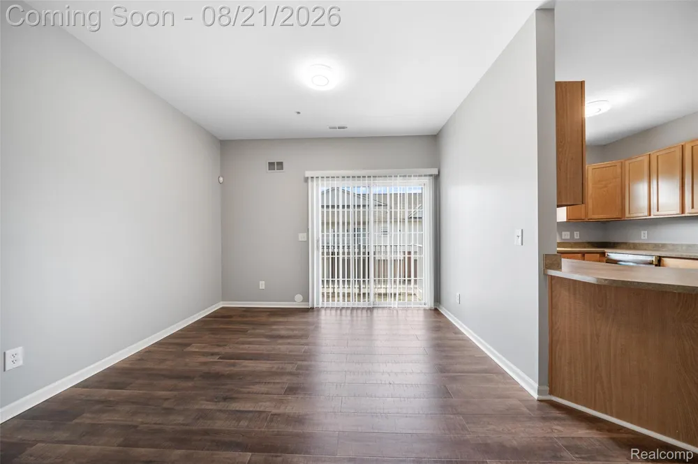 9201 Addington Drive Commerce Charter Township, MI 48390