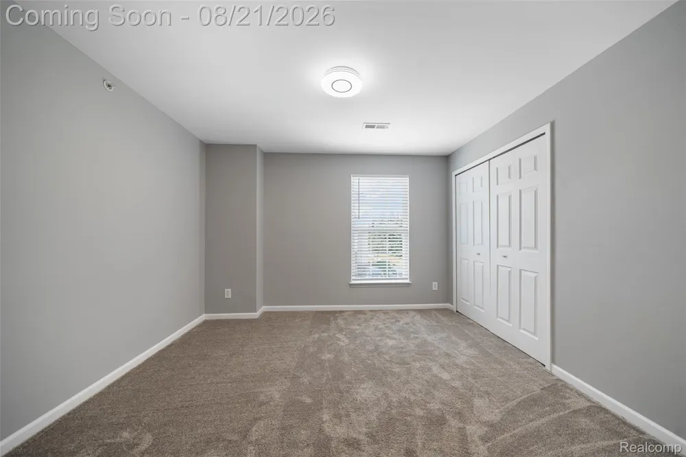 9201 Addington Drive Commerce Charter Township, MI 48390
