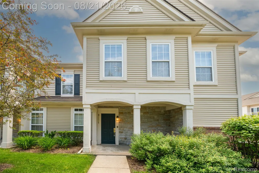 9201 Addington Drive Commerce Charter Township, MI 48390