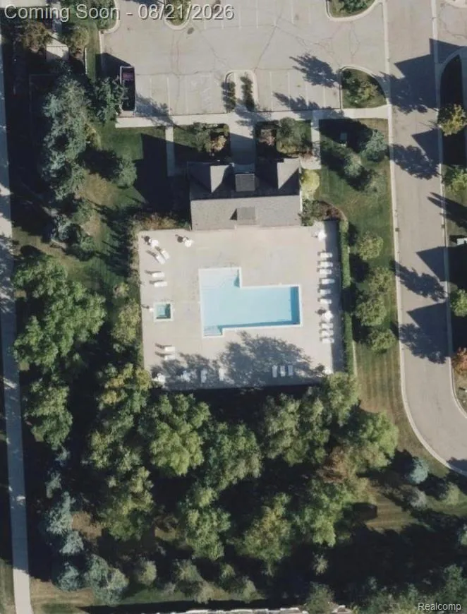 9201 Addington Drive Commerce Charter Township, MI 48390