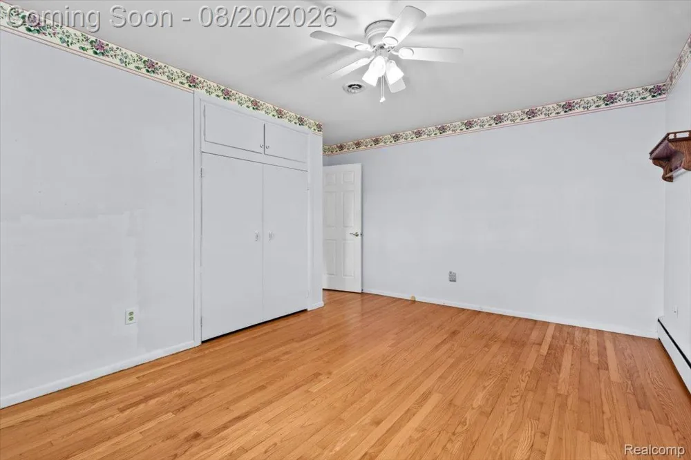 5860 Wright Drive Troy City, MI 48098