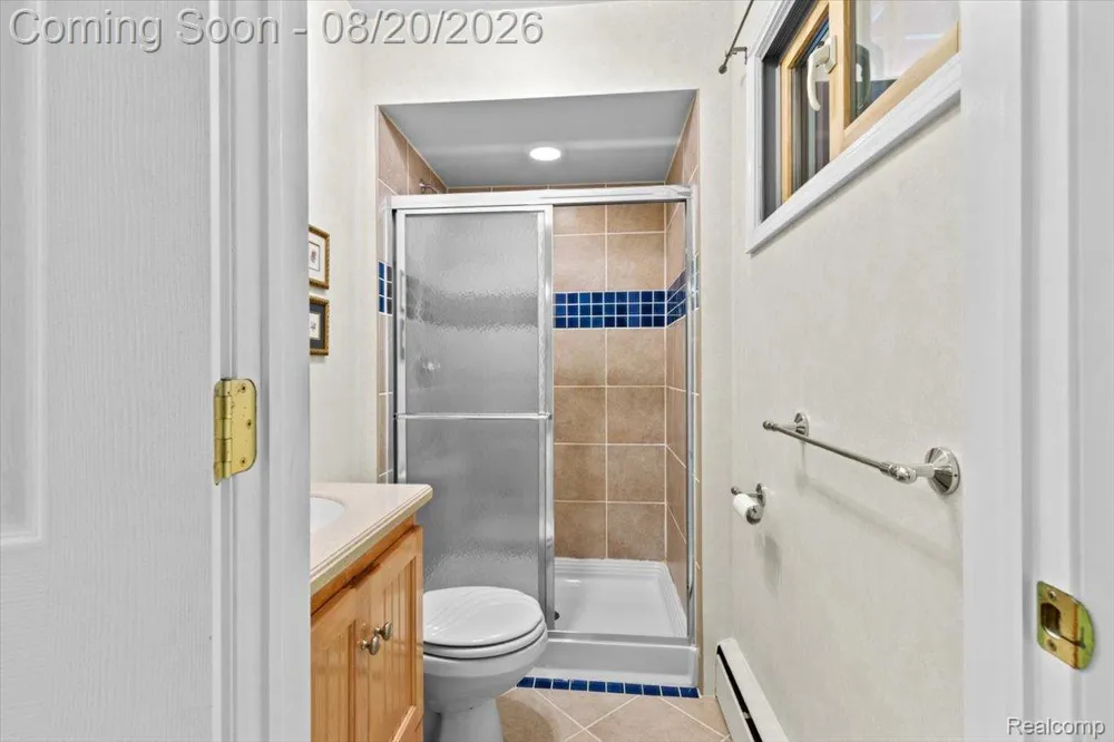 5860 Wright Drive Troy City, MI 48098