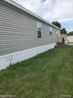 27 Cardinal Hill Dr. Drive Orion Charter Township, MI 48359