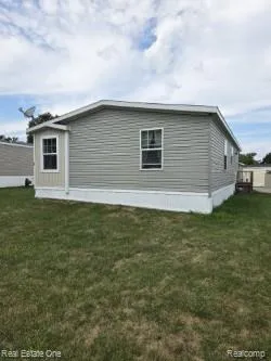 27 Cardinal Hill Dr. Drive