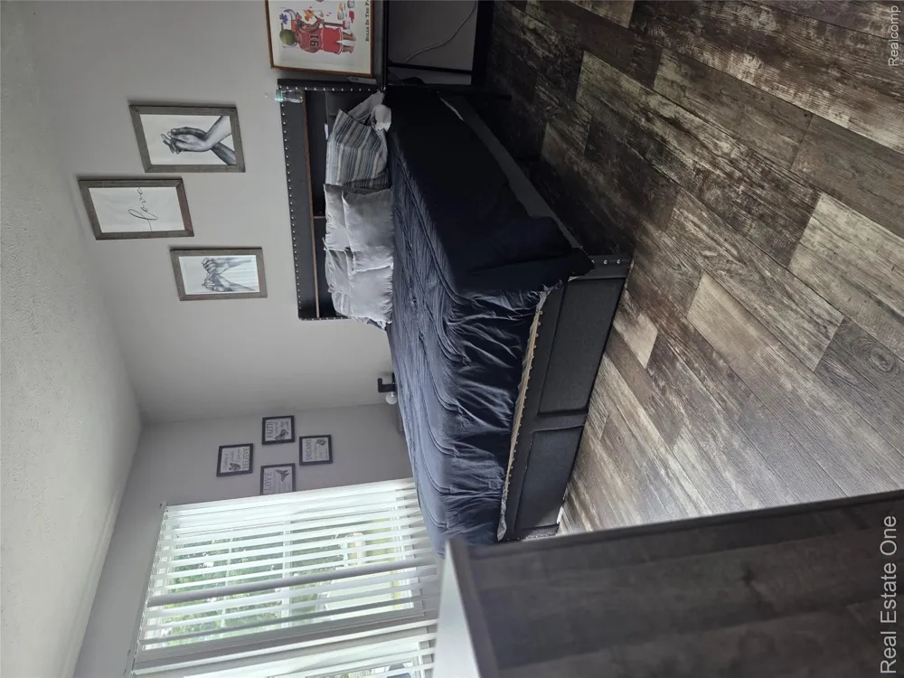 27 Cardinal Hill Dr. Drive Orion Charter Township, MI 48359