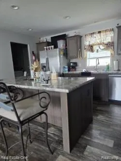 27 Cardinal Hill Dr. Drive Orion Charter Township, MI 48359