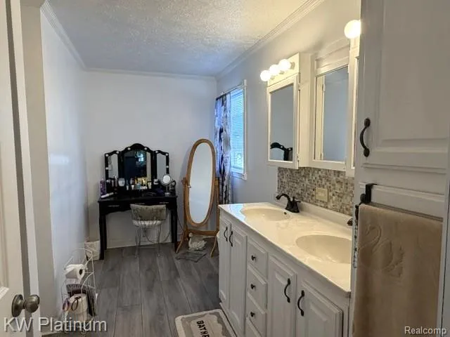 6196 Green Lake Court Kimball Township, MI 48074