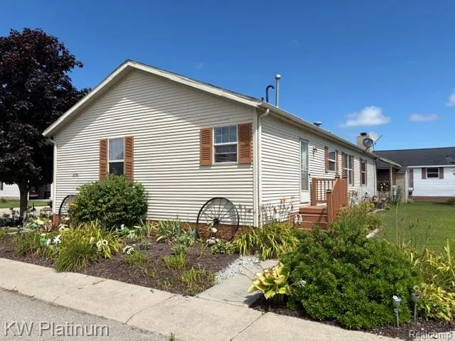 6196 Green Lake Court Kimball Township, MI 48074
