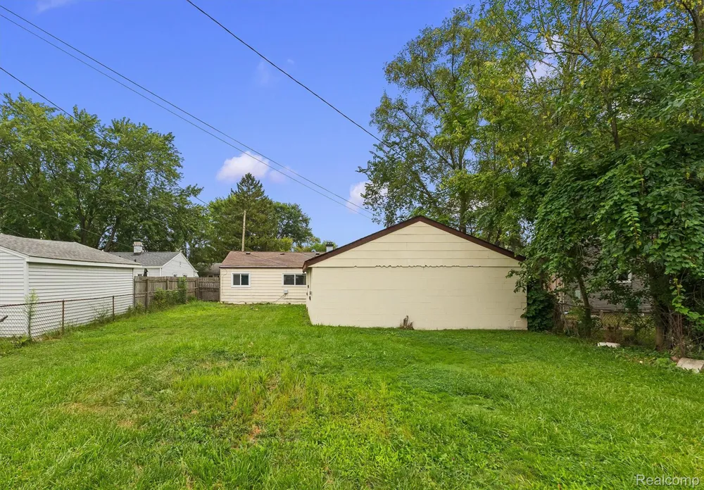 26565 Brush Street Madison Heights City, MI 48071