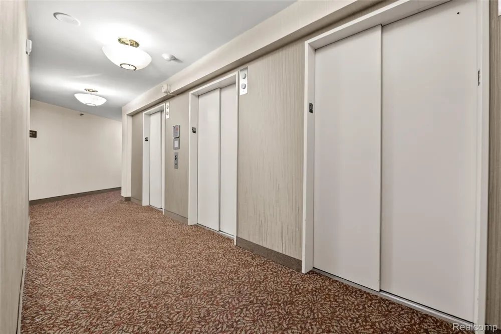 5000 Town Center #26-06 Southfield City, MI 48075