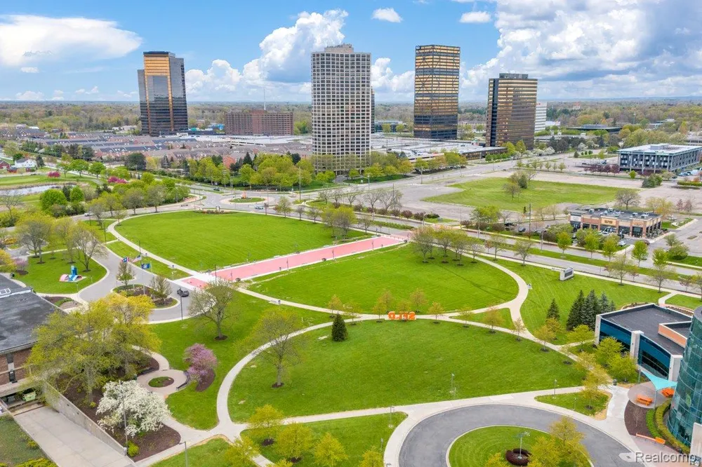 5000 Town Center #26-06 Southfield City, MI 48075