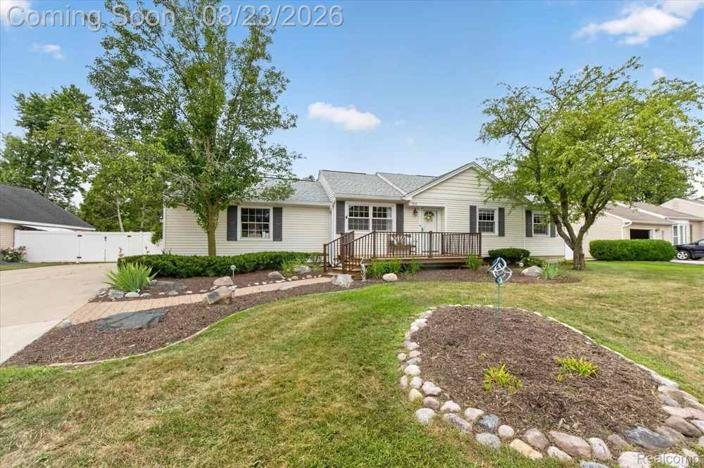 551 Gamma Road Walled Lake City, MI 48390