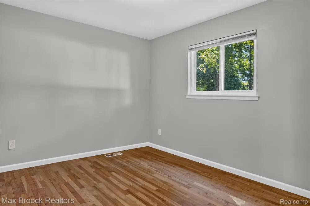 42459 Postiff Avenue Plymouth Charter Township, MI 48170