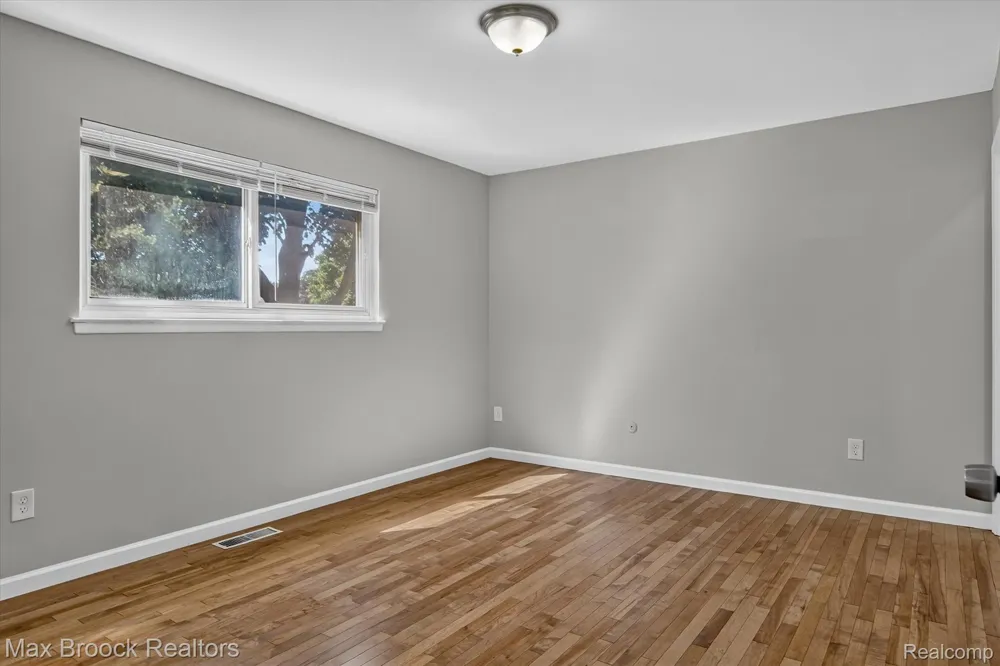 42459 Postiff Avenue Plymouth Charter Township, MI 48170
