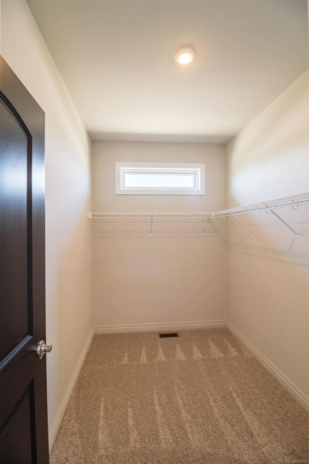 7496 Brunswick Drive Washington Township, MI 48095