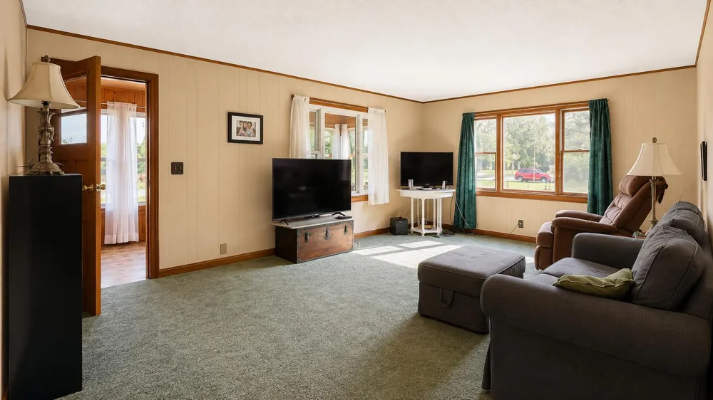 20085 11 Mile Road Mecosta Township, MI 49307
