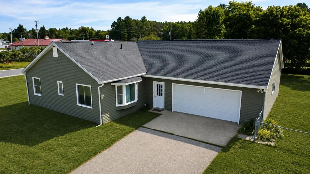 20085 11 Mile Road Mecosta Township, MI 49307