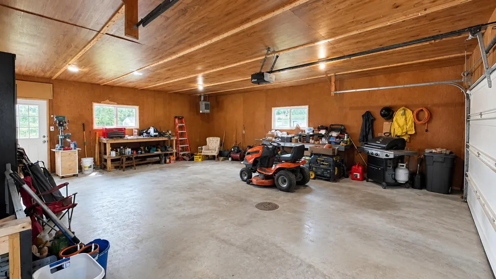 20085 11 Mile Road Mecosta Township, MI 49307