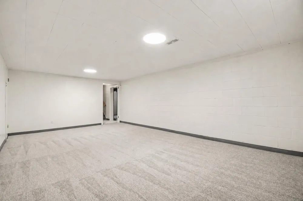 5115 Blaine Avenue SE Kentwood City, MI 49508