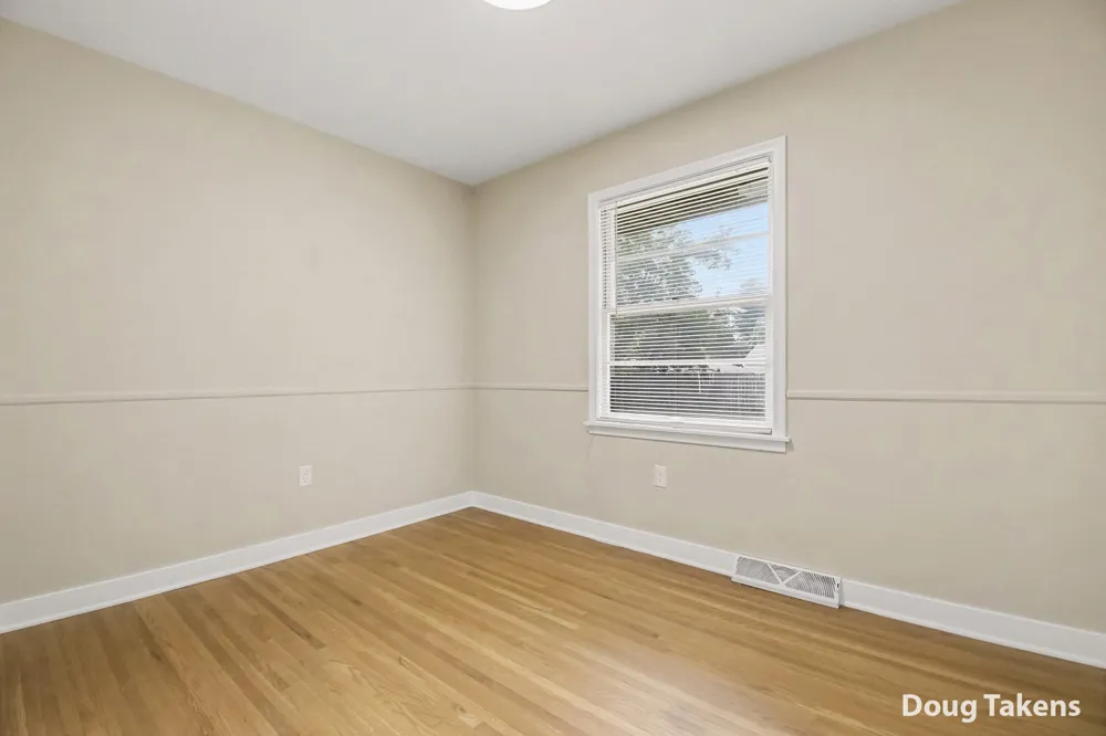 5115 Blaine Avenue SE Kentwood City, MI 49508