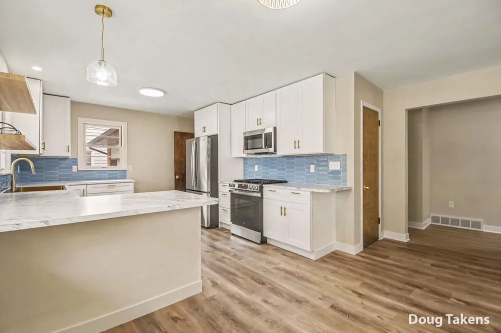 5115 Blaine Avenue SE Kentwood City, MI 49508