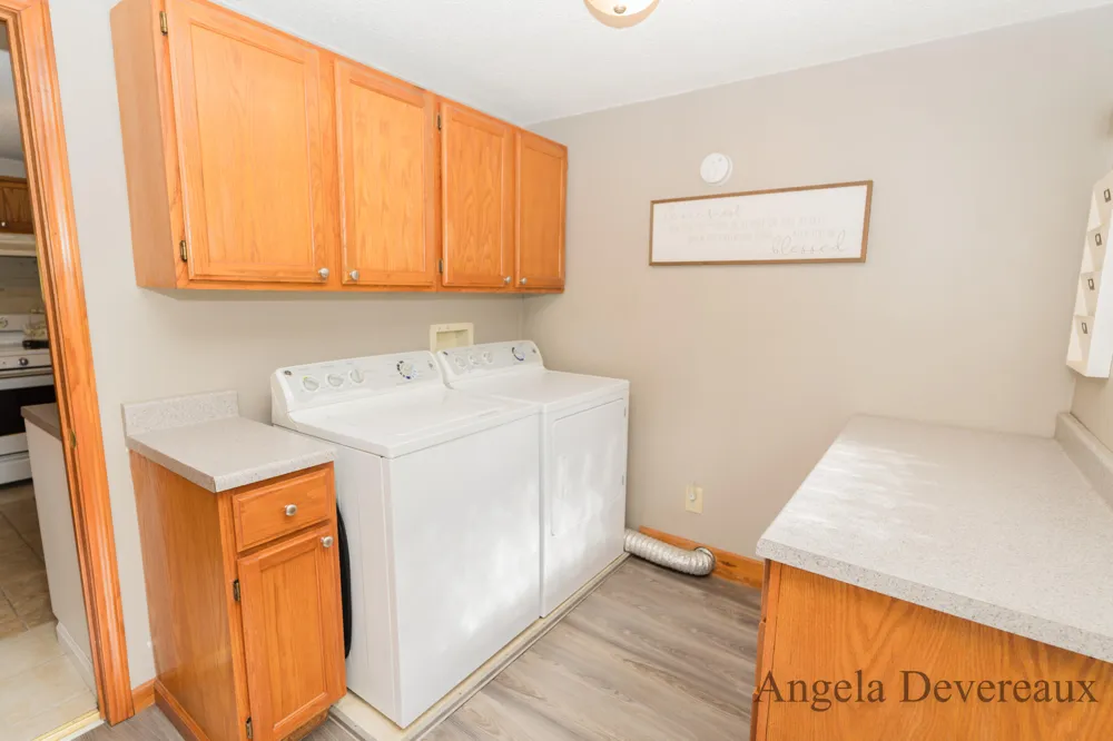 280 W Lake Street Unknown, MI 49343