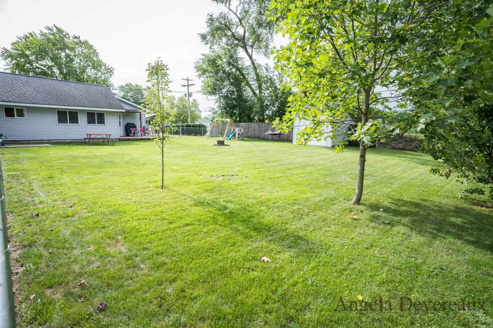 280 W Lake Street Unknown, MI 49343