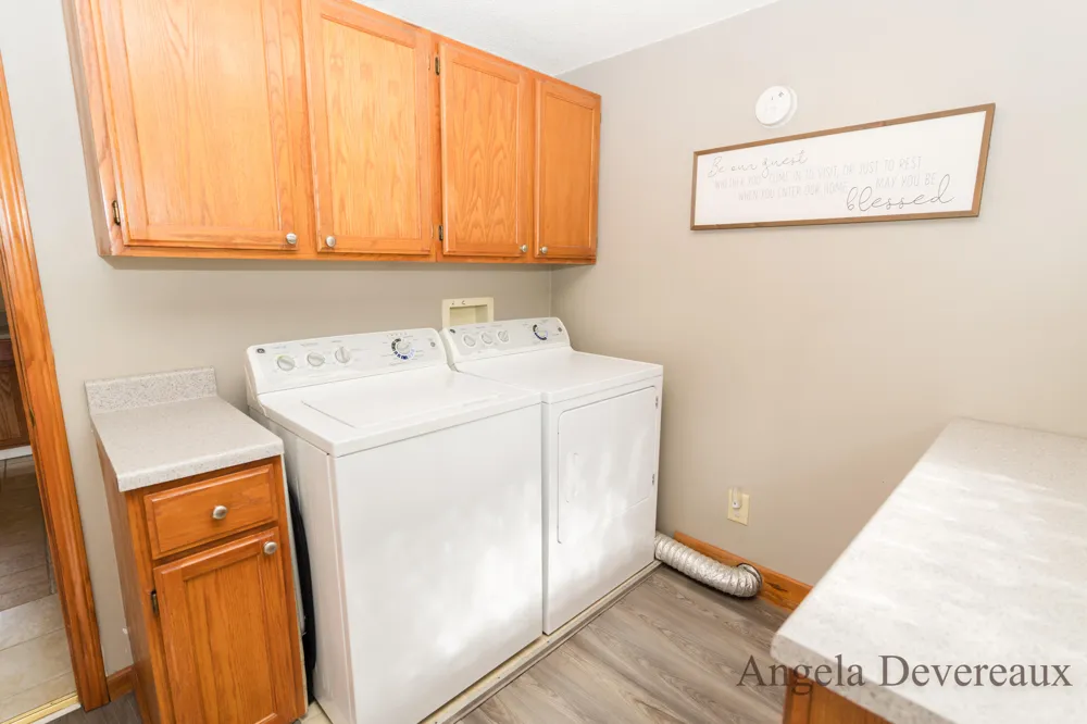 280 W Lake Street Unknown, MI 49343