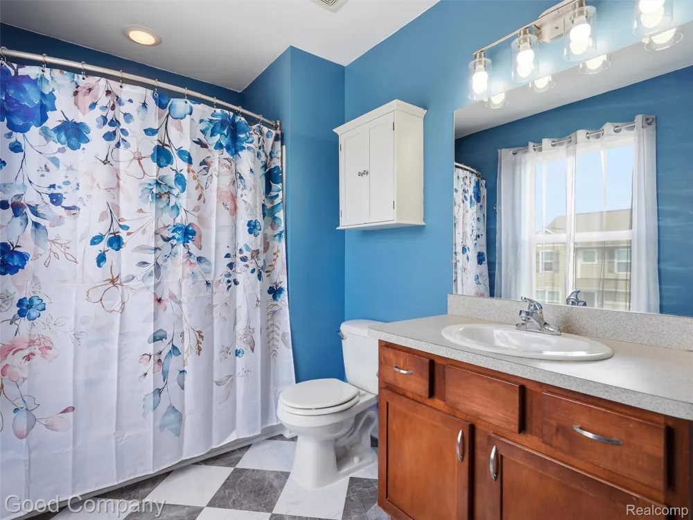 50438 Theodore Lane Chesterfield Township, MI 48051
