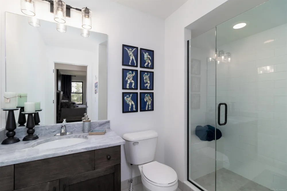7474 Brunswick Drive Washington Township, MI 48095