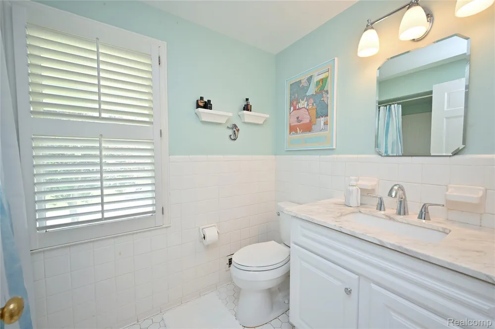 2691 Bradway Boulevard Bloomfield Hills City, MI 48301