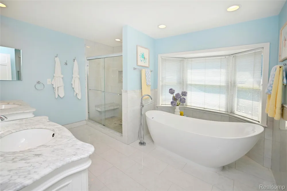 2691 Bradway Boulevard Bloomfield Hills City, MI 48301