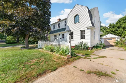 234 Biddle Avenue