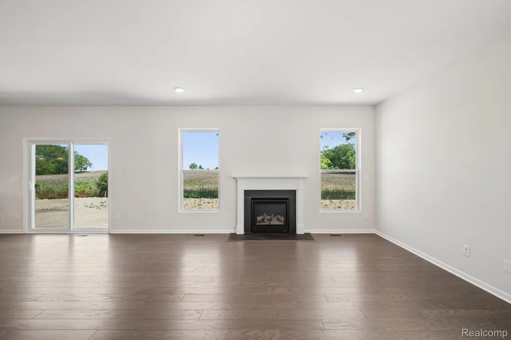27110 Gallop Way Saline Township, MI 48176