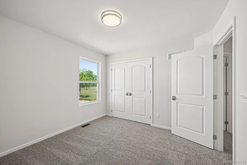 27110 Gallop Way Saline Township, MI 48176