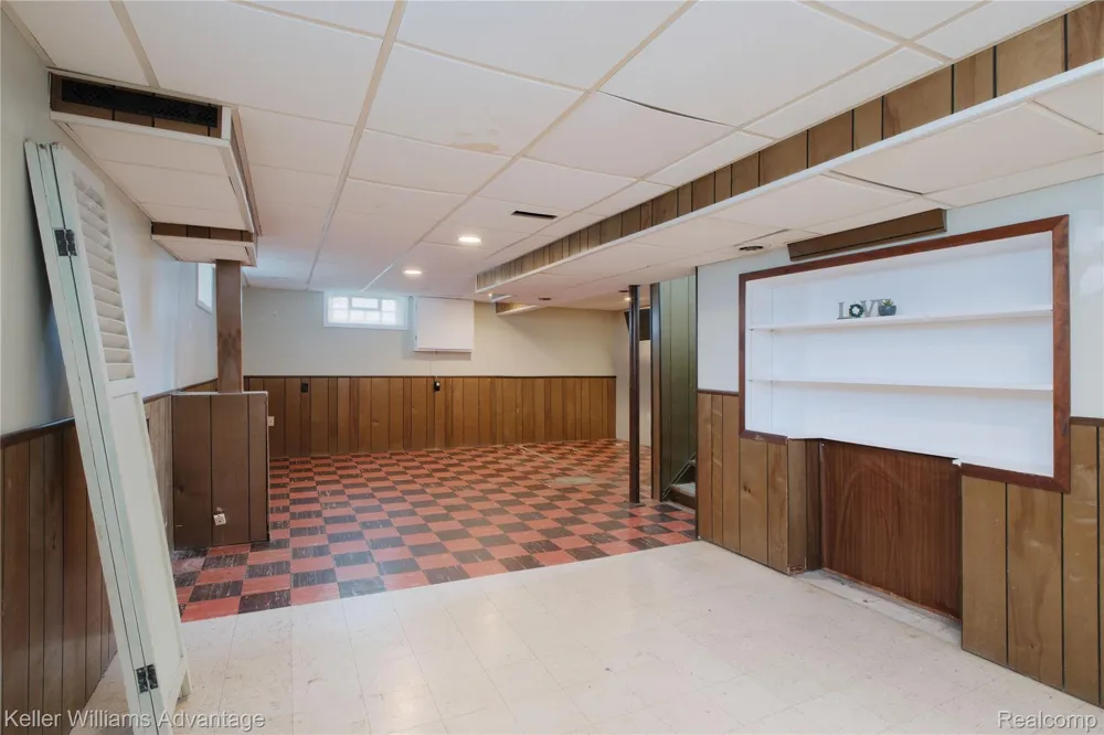 1504 Merrill Avenue Lincoln Park City, MI 48146