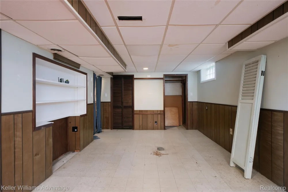 1504 Merrill Avenue Lincoln Park City, MI 48146