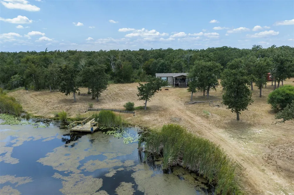 2131 County Road 278 Somerville, TX 77879