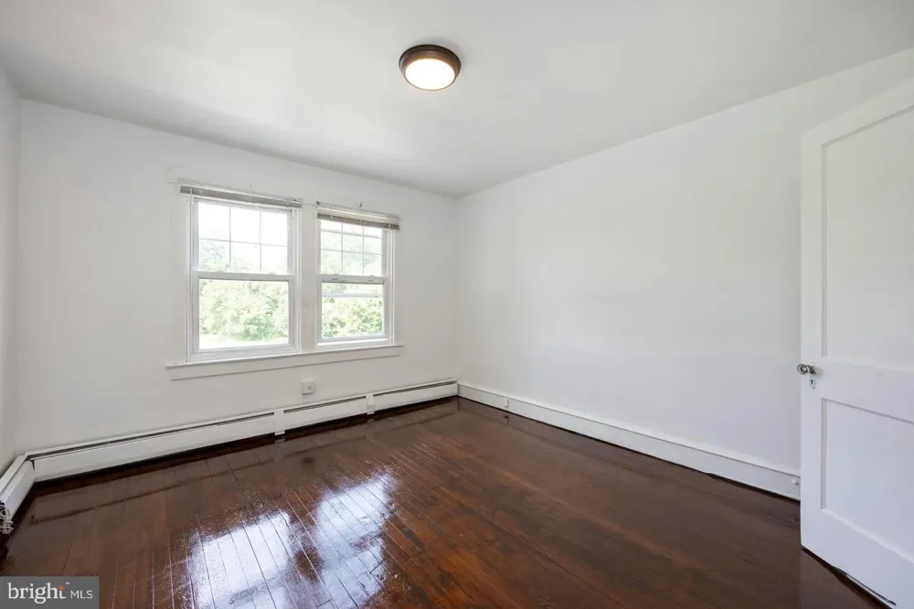 337 STUART AVENUE Downingtown, PA 19335