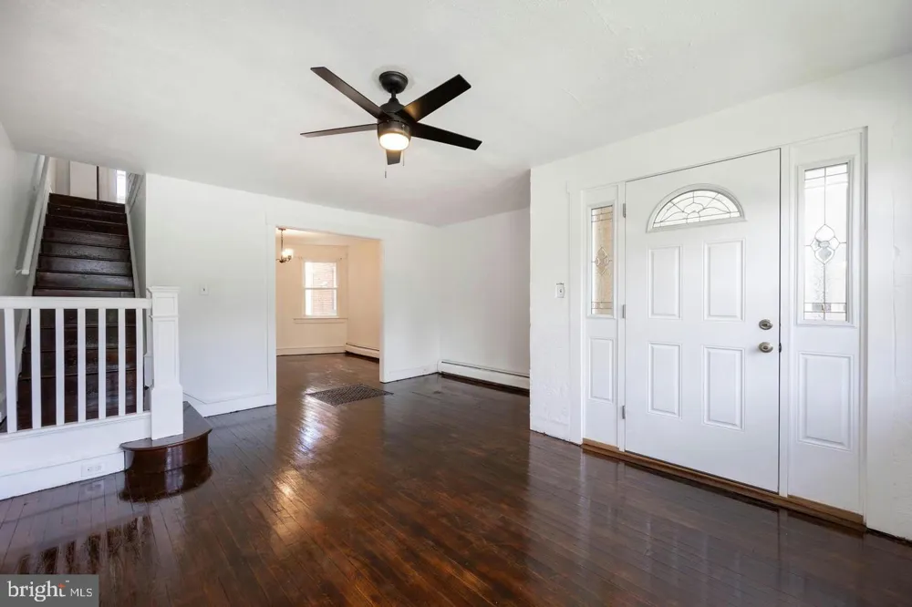 337 STUART AVENUE Downingtown, PA 19335