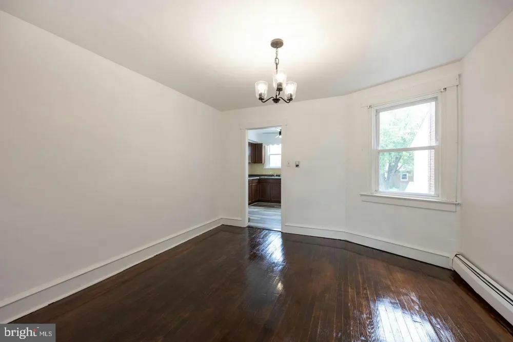 337 STUART AVENUE Downingtown, PA 19335