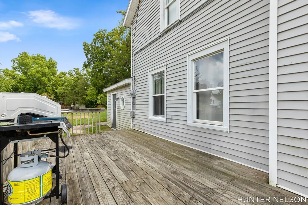 120 S 1st Street Cedar Springs, MI 49319