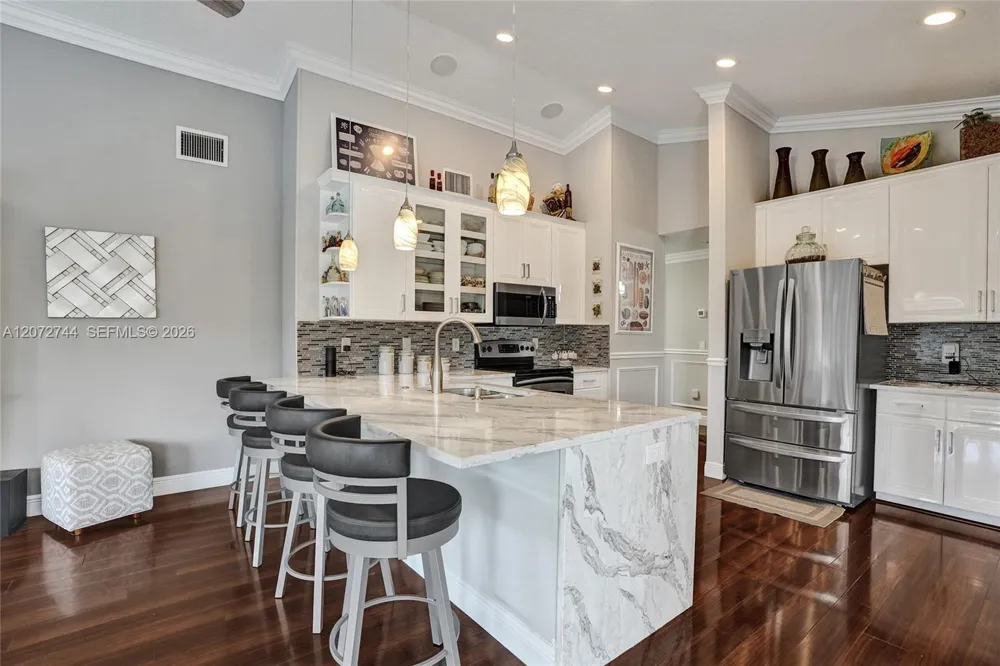 6810 NW 73rd St Parkland, FL 33067