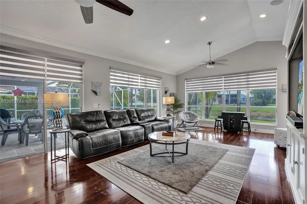 6810 NW 73rd St Parkland, FL 33067