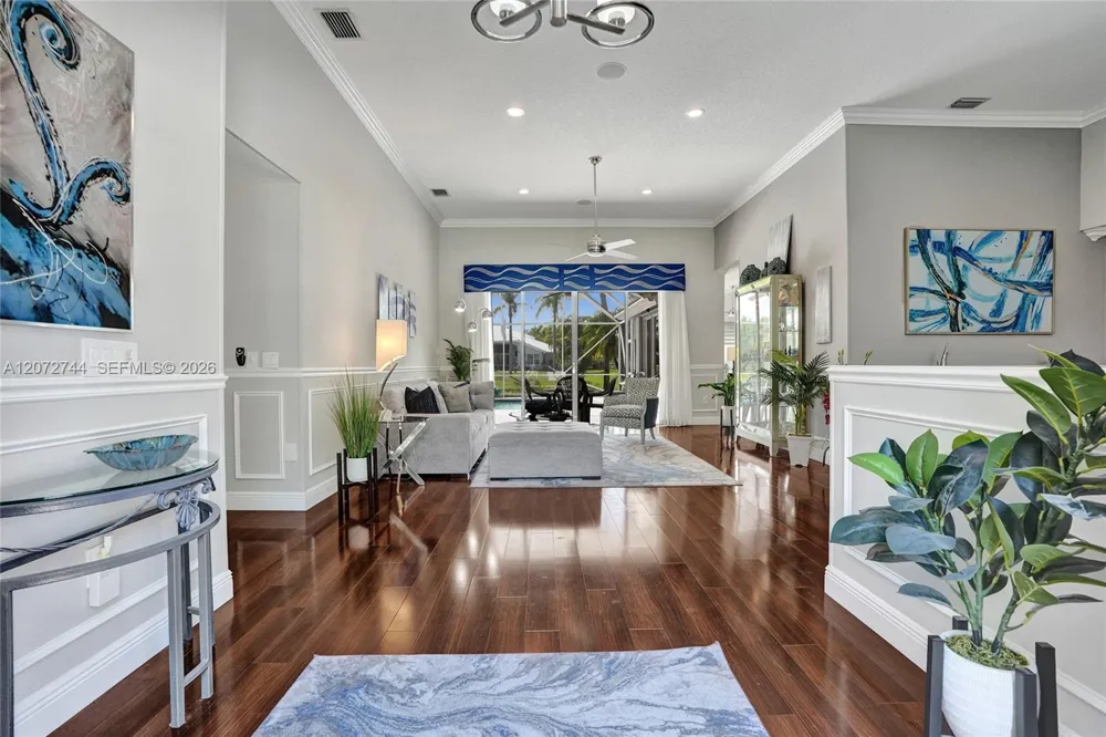 6810 NW 73rd St Parkland, FL 33067