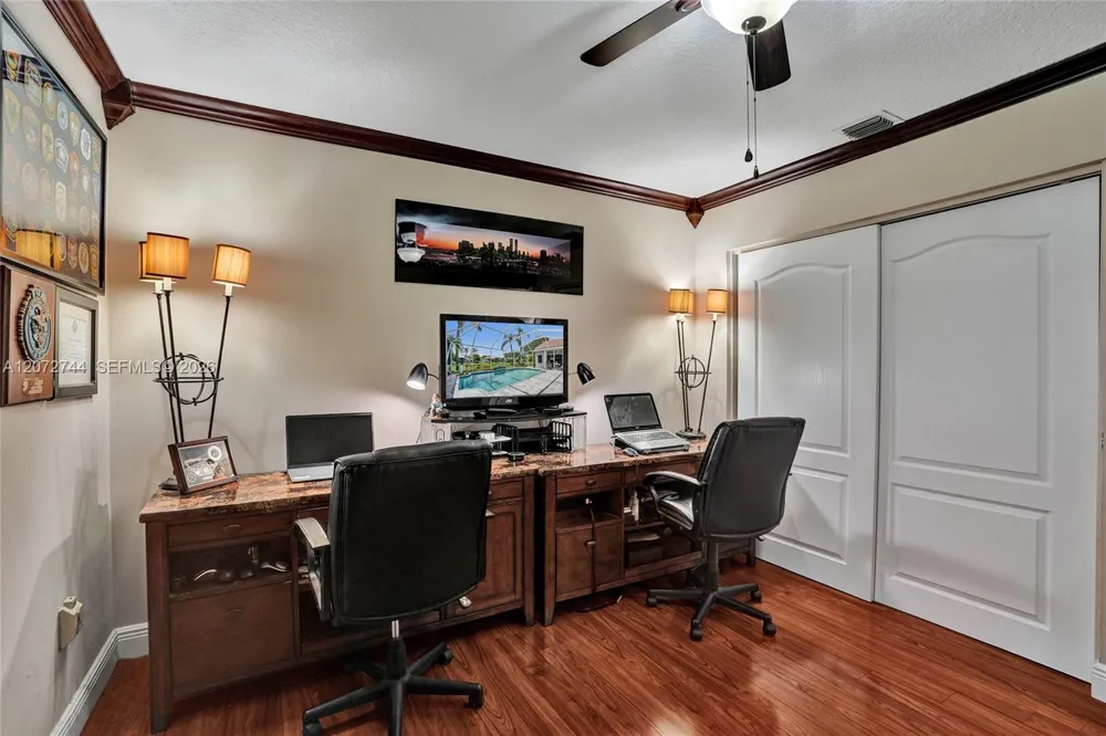 6810 NW 73rd St Parkland, FL 33067