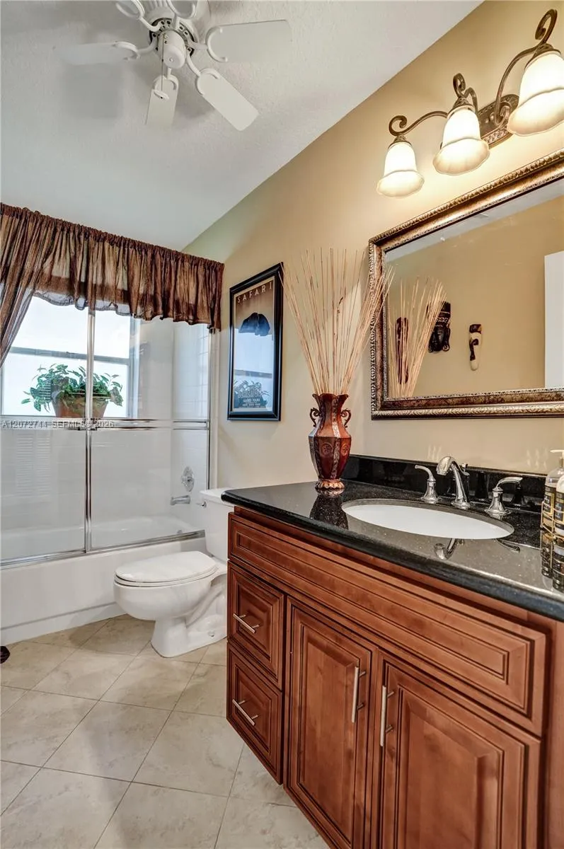6810 NW 73rd St Parkland, FL 33067