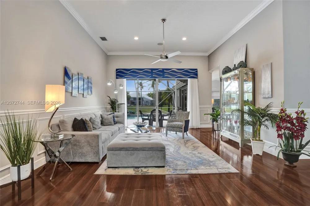 6810 NW 73rd St Parkland, FL 33067